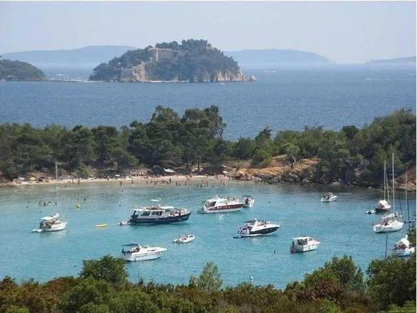 Camping 3 Etoiles - Piscine - Ccaffbe Bormes-les-Mimosas France