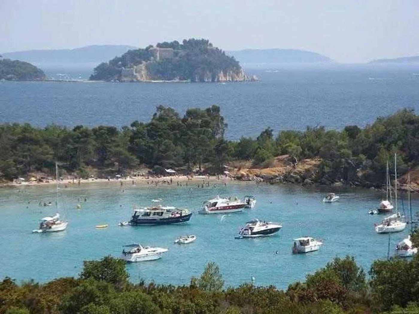 Camping 3 Etoiles - Piscine - Ccaffbe Bormes-les-Mimosas