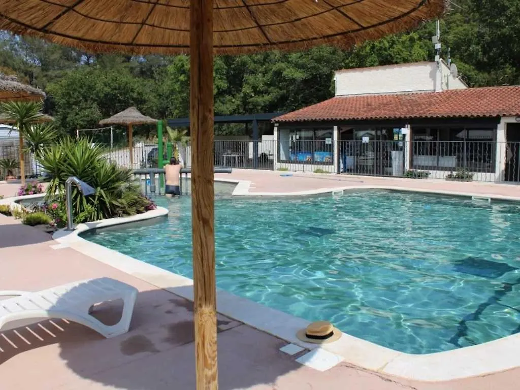 Camping 3 Etoiles - Piscine - Ccaffbe Bormes-les-Mimosas Campsite