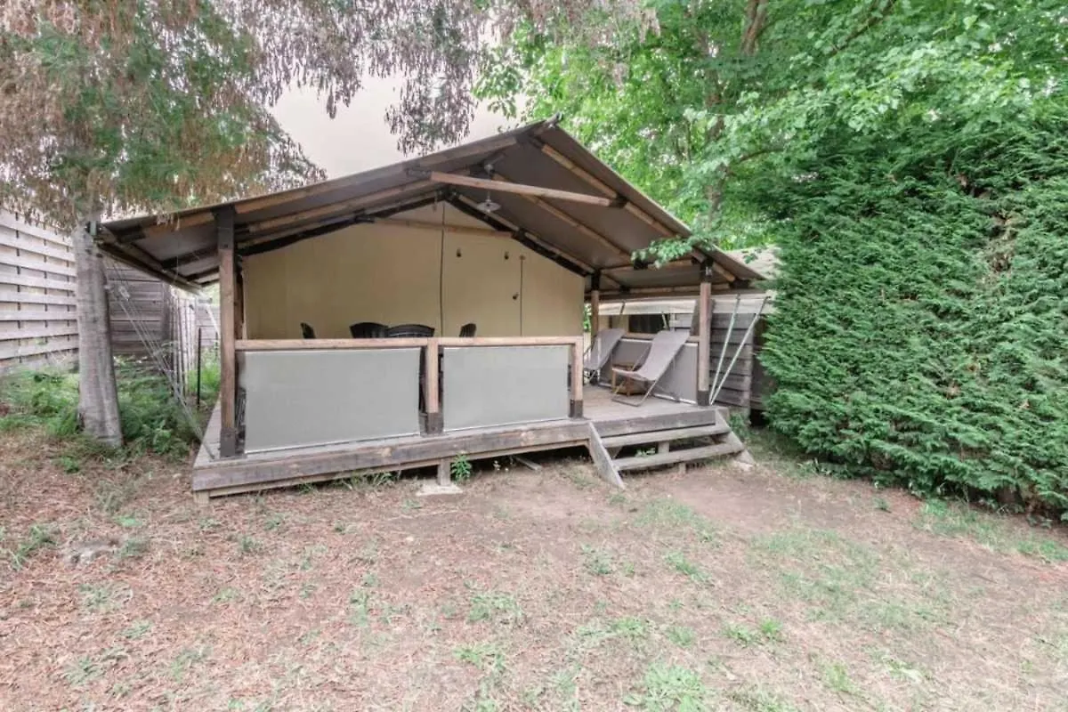 Camping 3 Etoiles - Piscine - Ccaffbe Bormes-les-Mimosas 0*,  France